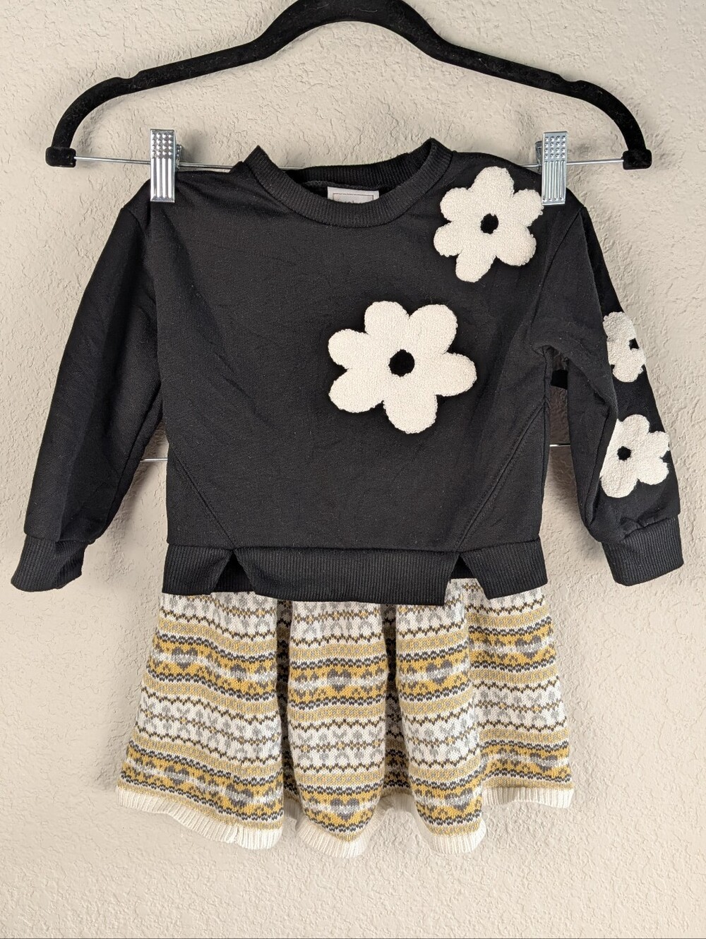 Girls 3T Fall Outfit Just Lizzy Sweater, Unbranded Knit Skirt Excellent Conditio